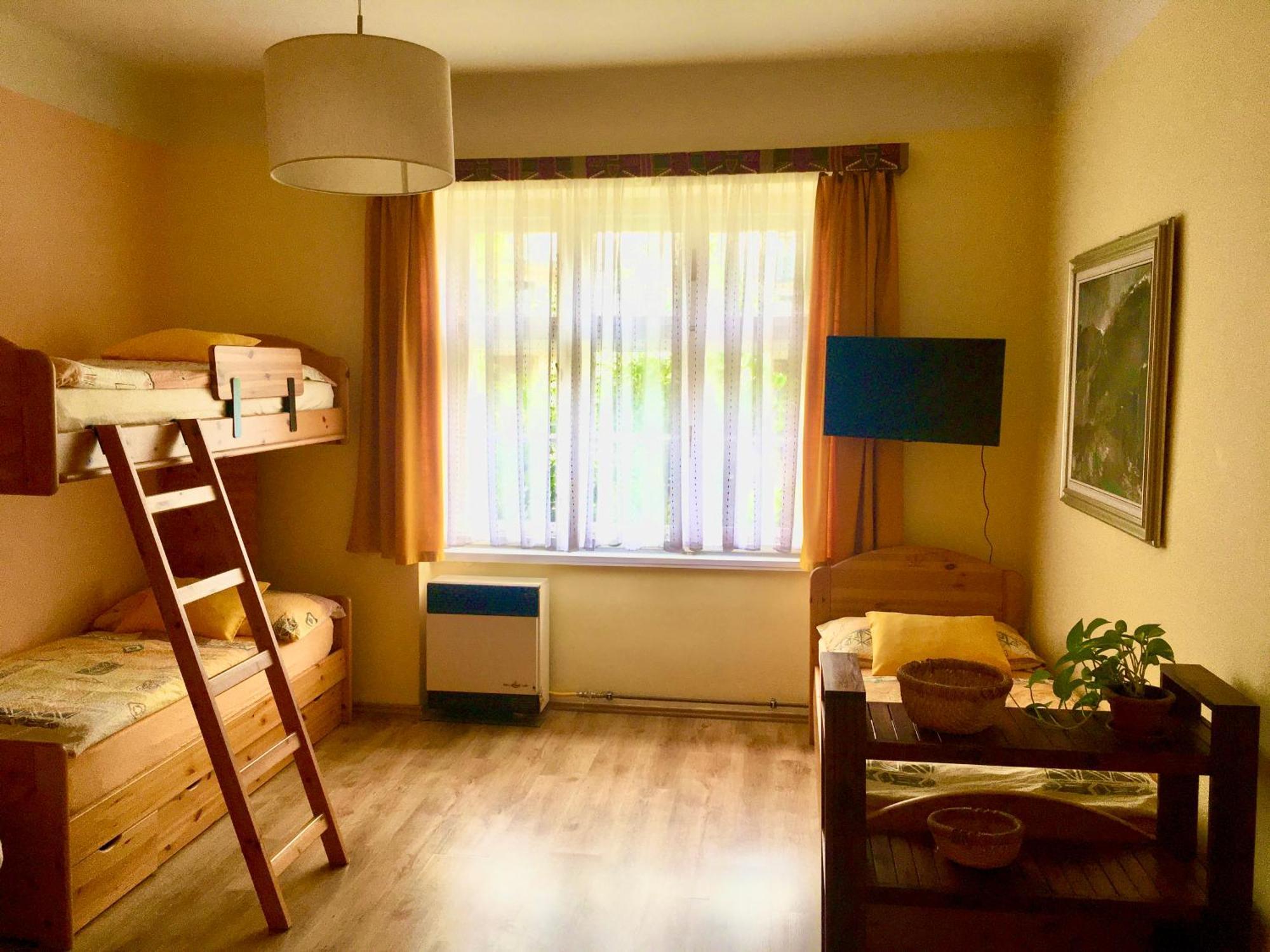 Apartman Flora Όλομουτς Εξωτερικό φωτογραφία